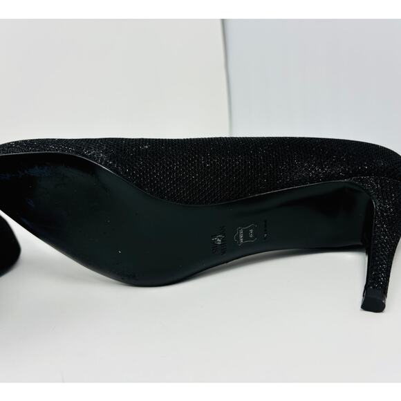 Stuart Weitzman Pinot Black Pump Heels, Size 8.5, Fabric Glitter - Picture 6 of 8